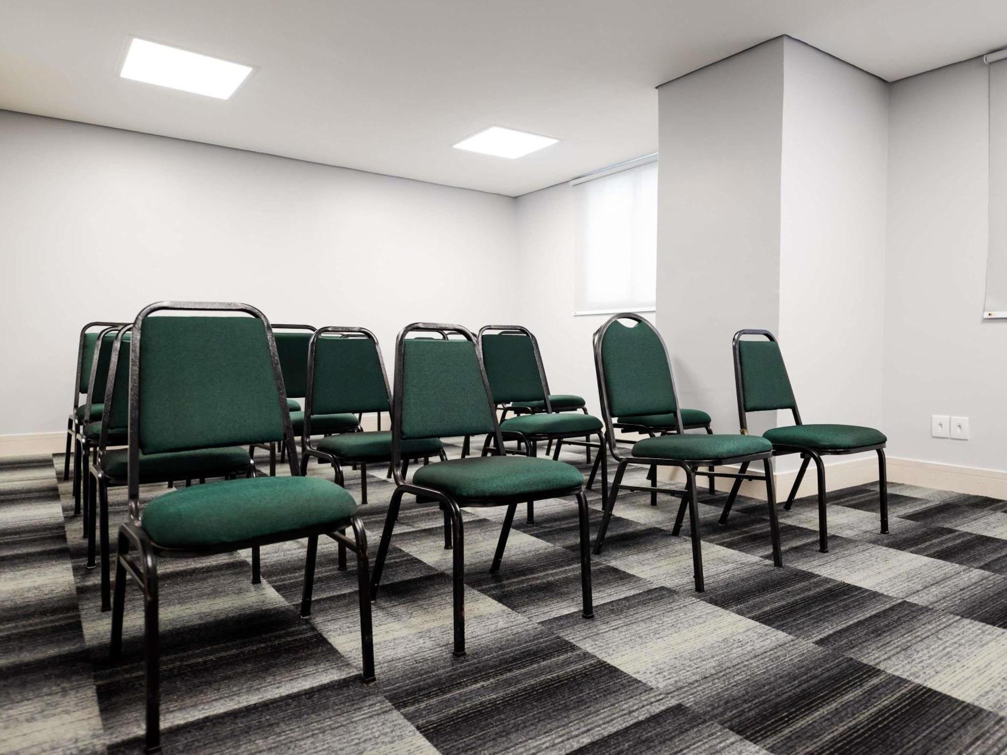Ibis Styles Belem Hangar Εξωτερικό φωτογραφία